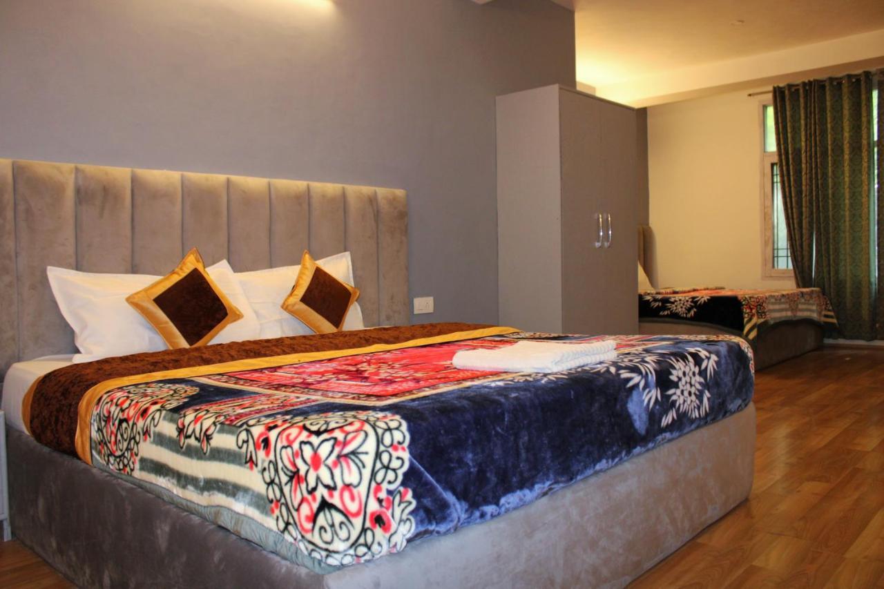 Hotel Link Way-A Riverside Hotel Manali  Exterior photo